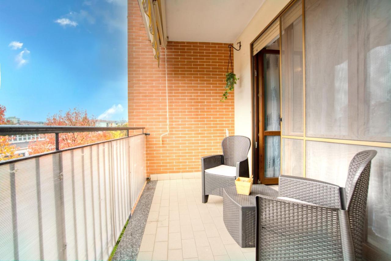 Caseospitali - Casa Emilia Trilocale Di Charm Con Balcone Apartment Cernusco Sul Naviglio Exterior foto